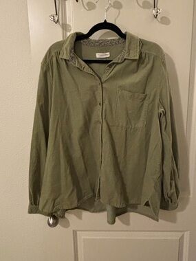 Pilcro Green Button-Up Shirt Jacket - Lagenlook, academia, versatile